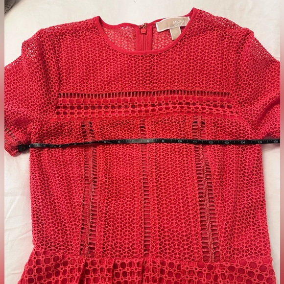 Michael Kors Red Lace Peplum Women’s Top- Size 0 - Picture 5 of 6